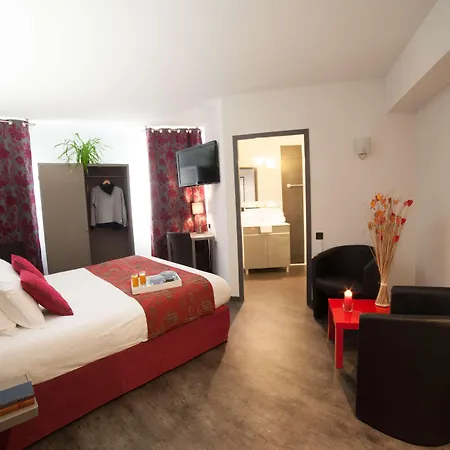 Hotel The Originals City, Les Domes, Sud Saleilles Perpignan
