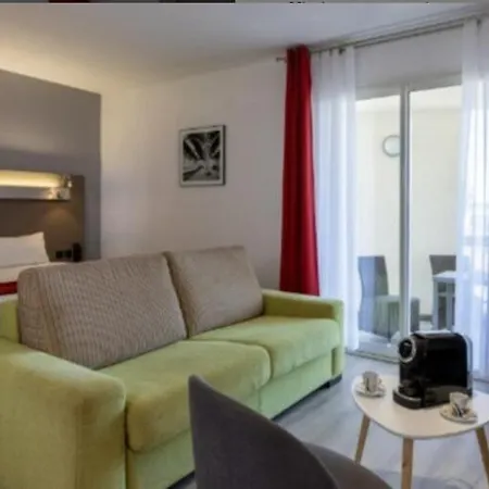 Отель The Originals City, Les Domes, Sud Saleilles 3*