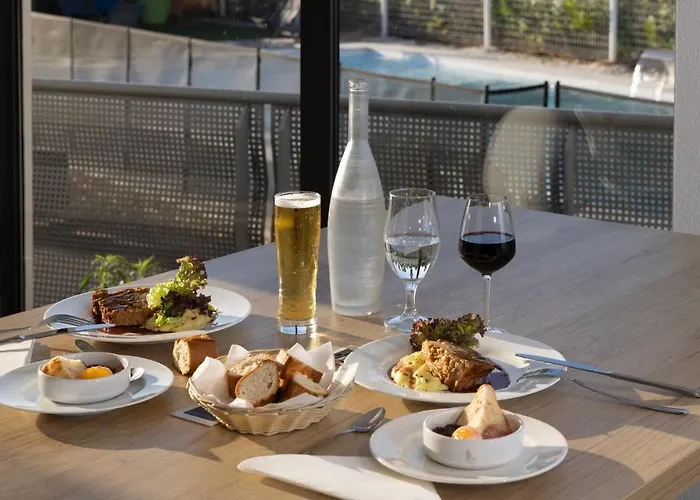 Hotell The Originals City, Les Domes, Sud Saleilles Perpignan