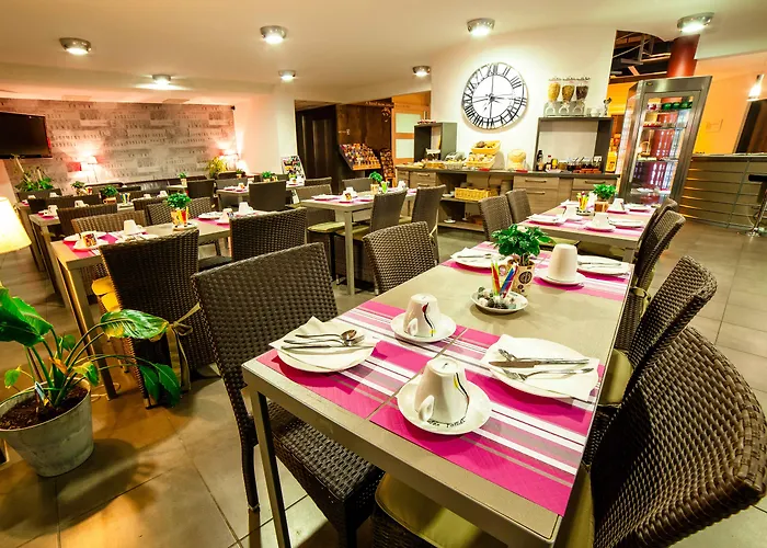 Hotell The Originals City, Les Domes, Sud Saleilles 3*