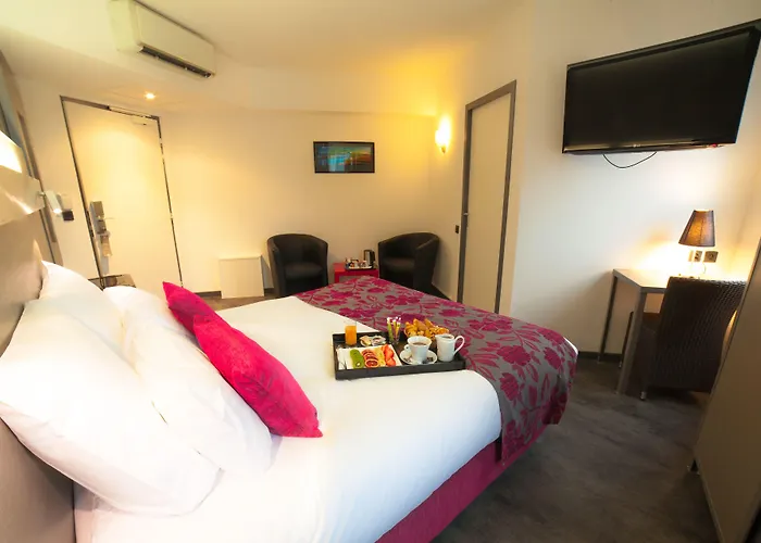 Hotell The Originals City, Les Domes, Sud Saleilles Perpignan